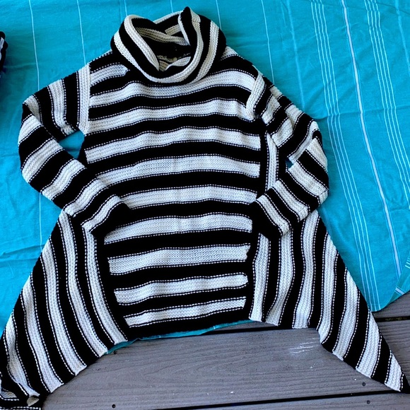BCBG MaxAzria Black and White Striped Cowl Neck Tunic Sweater - Picture 2 of 5